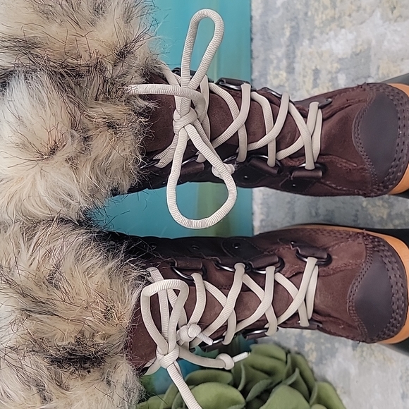 Sorel Boots Joan Of Arctic Black & Brown Sze 7 - Picture 4 of 16